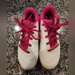 Under Armour Girls Siftball Cleats Size 12K